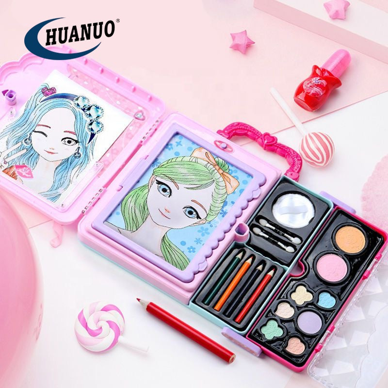 The Pretty Girl Makeup Set